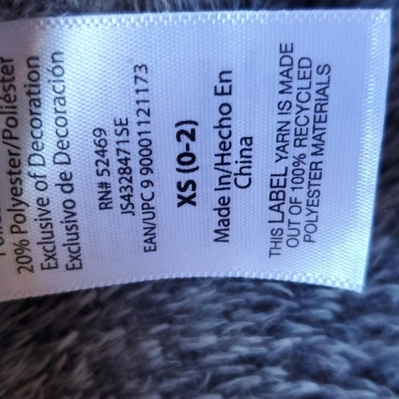 Joyspun NWT gray crop hoodie with Penguin size 0-2 XS - Picture 7 of 11